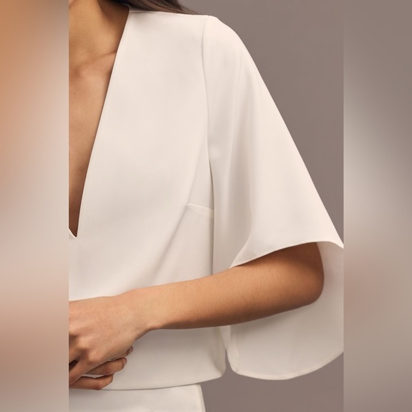 Mare Mare Anthropologie Veronica V-Neck Flare Sleeve in white - Picture 3 of 9